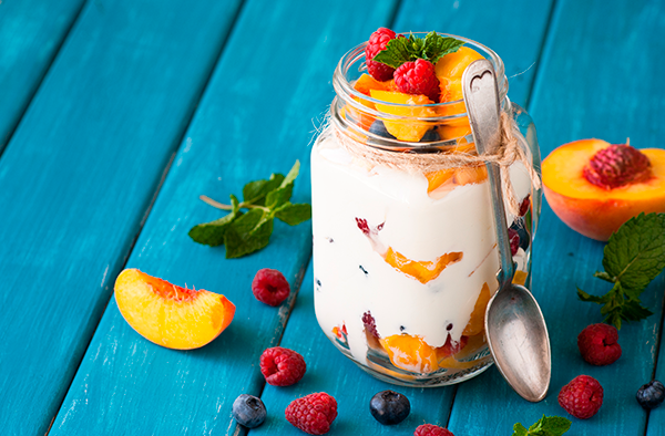 Texneo_salada de frutas com iogurte_Carol Magalhaes